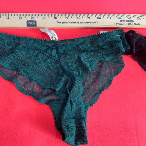 Etam French Lace Thongs Black & Green Size M (2 Pack) - Picture 5 of 7